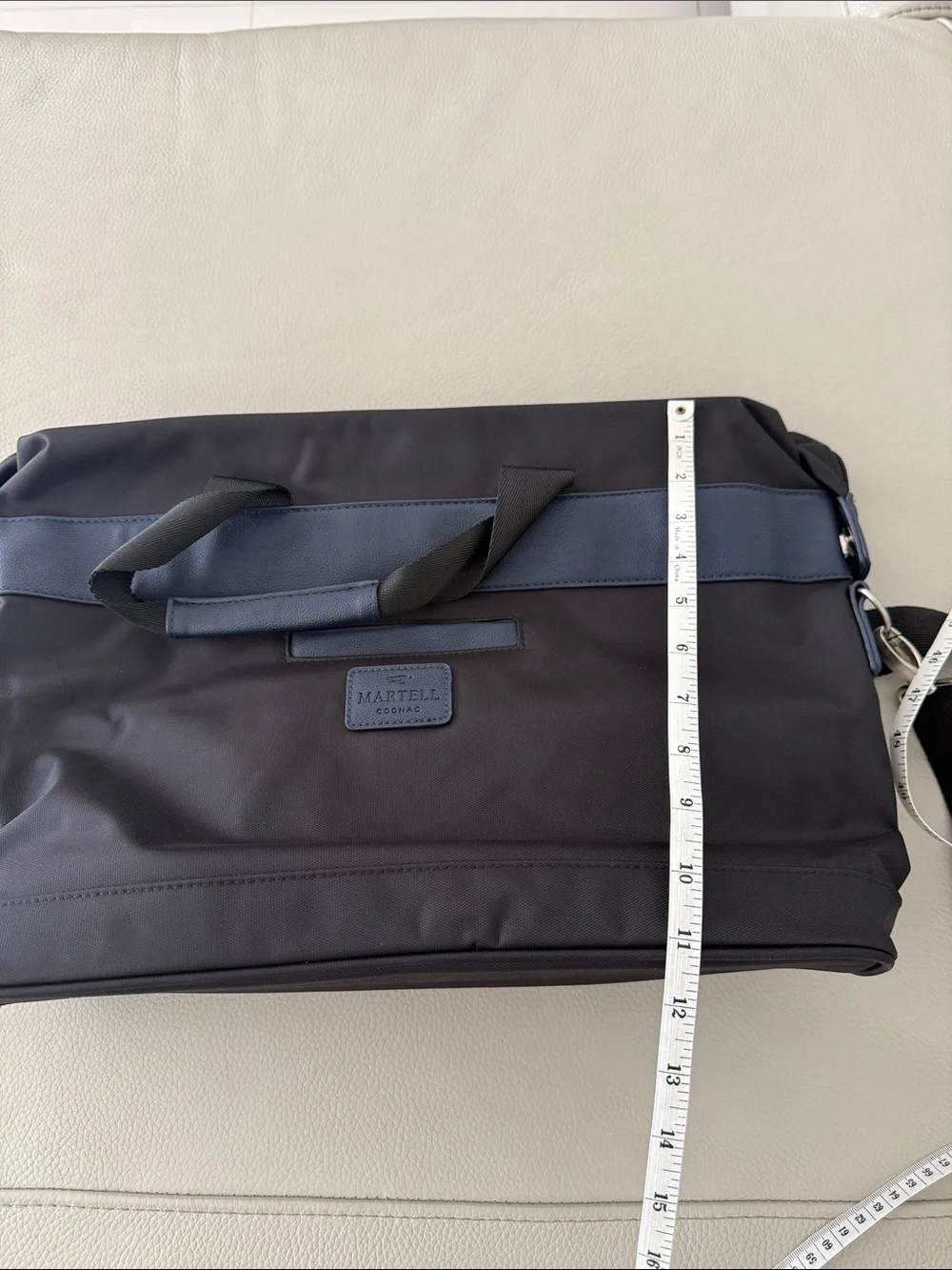 Men's Black and Navy Shoulder/ Weekender Bag